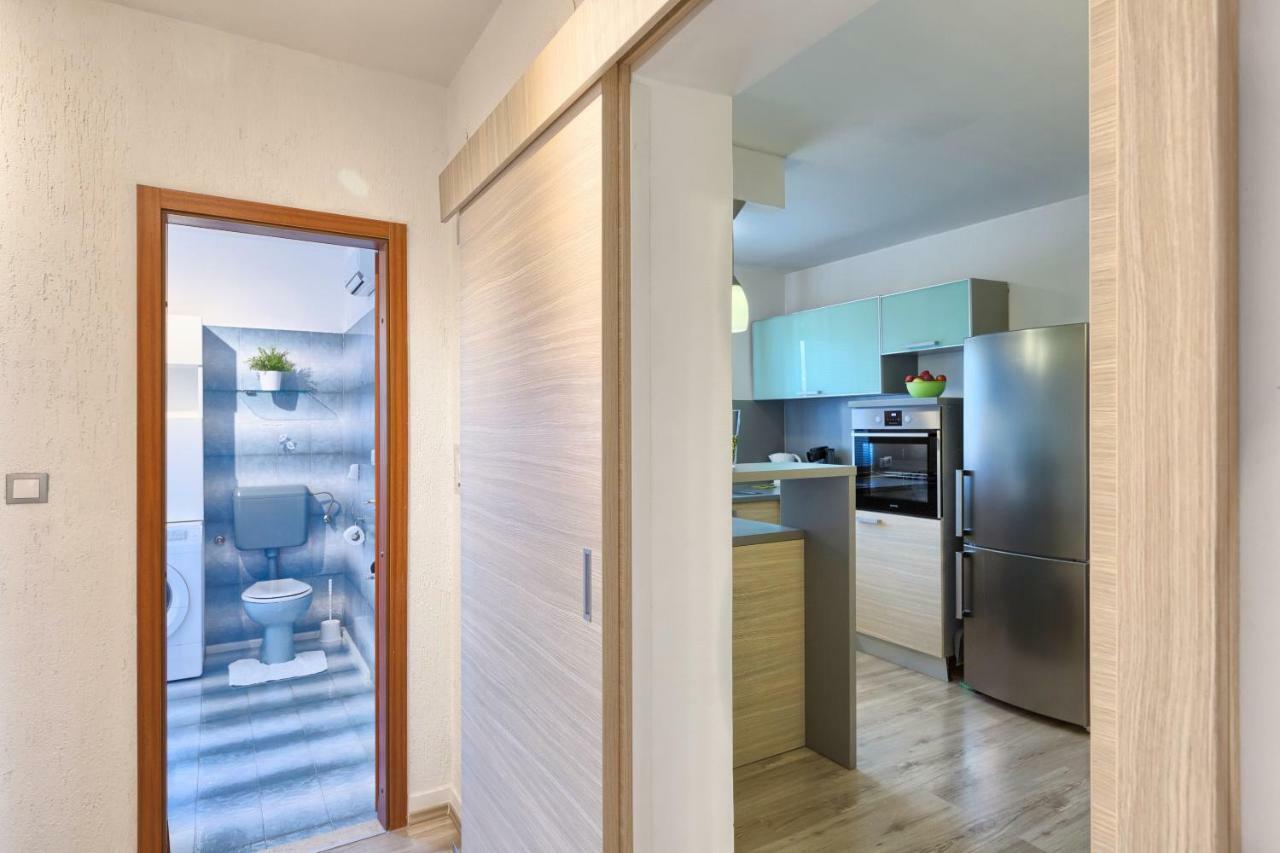 Active Apartment Pula Exterior foto